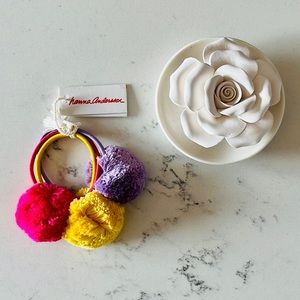 Hanna Andersson girl’s Pom Hair Ties 3 Pack
